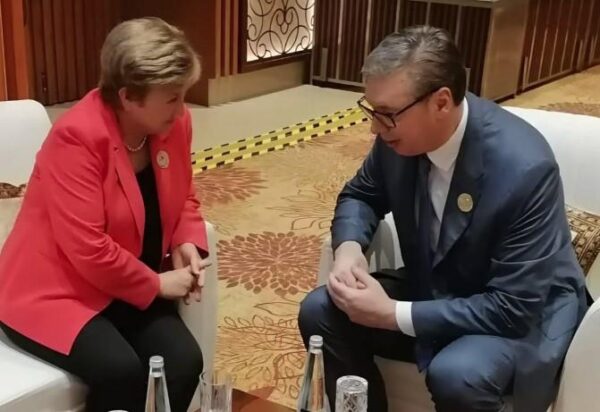 Izvor: Foto Instagram/buducnostsrbijeav